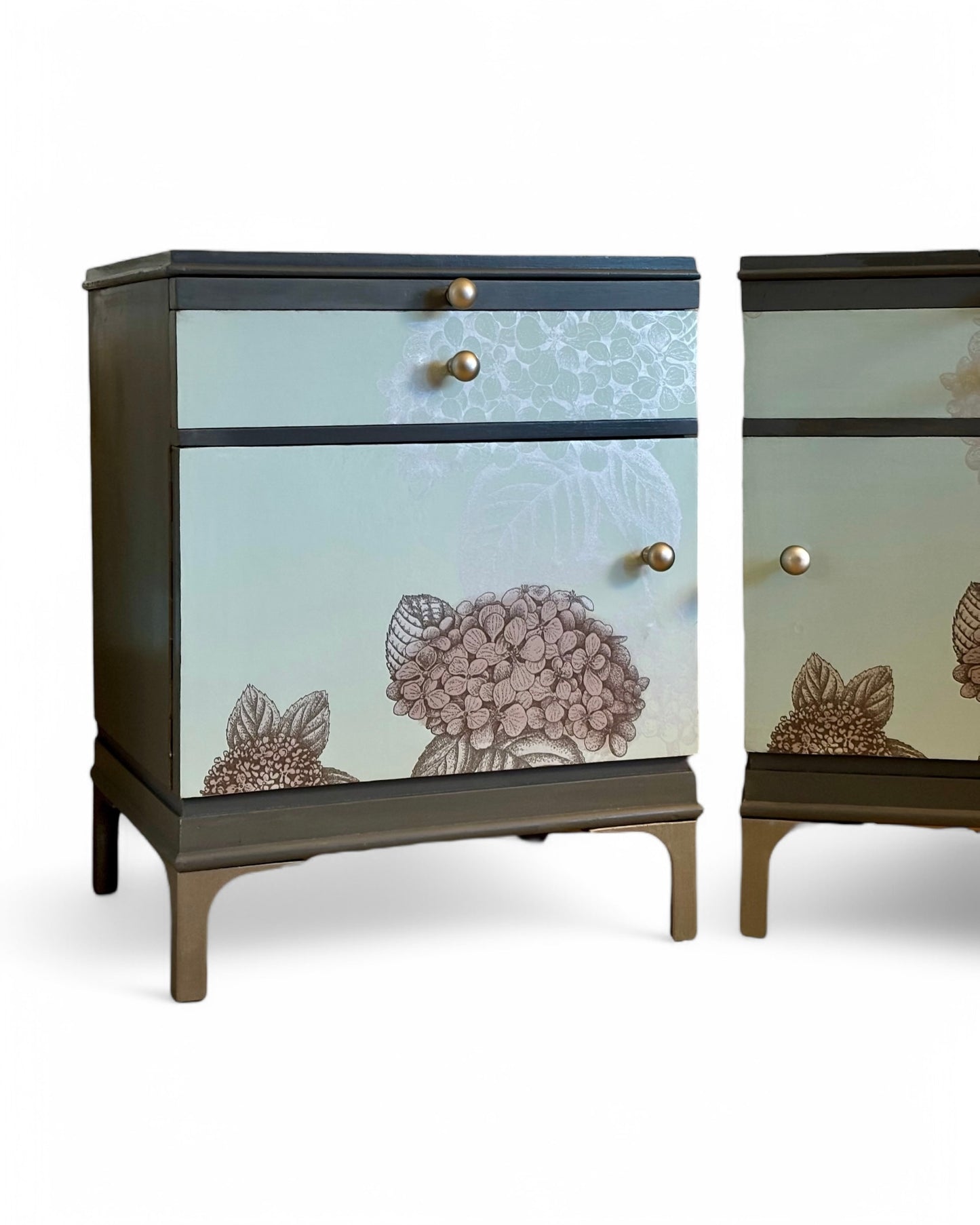 Vintage bedside tables with Fornasetti Ortensia | The Vintage Vibe