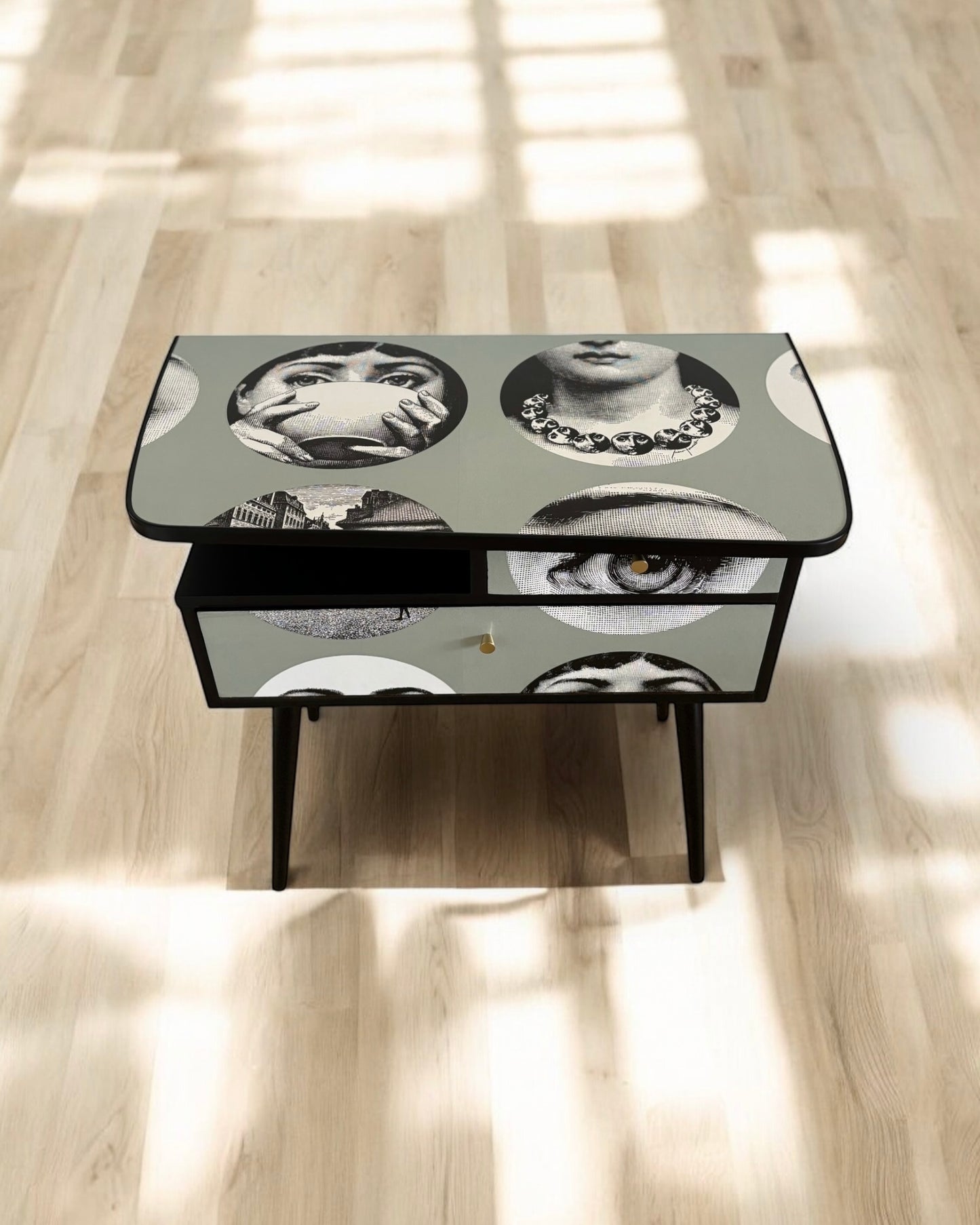 Vintage kastje met Fornasetti Tema e Variazioni | The Vintage Vibe