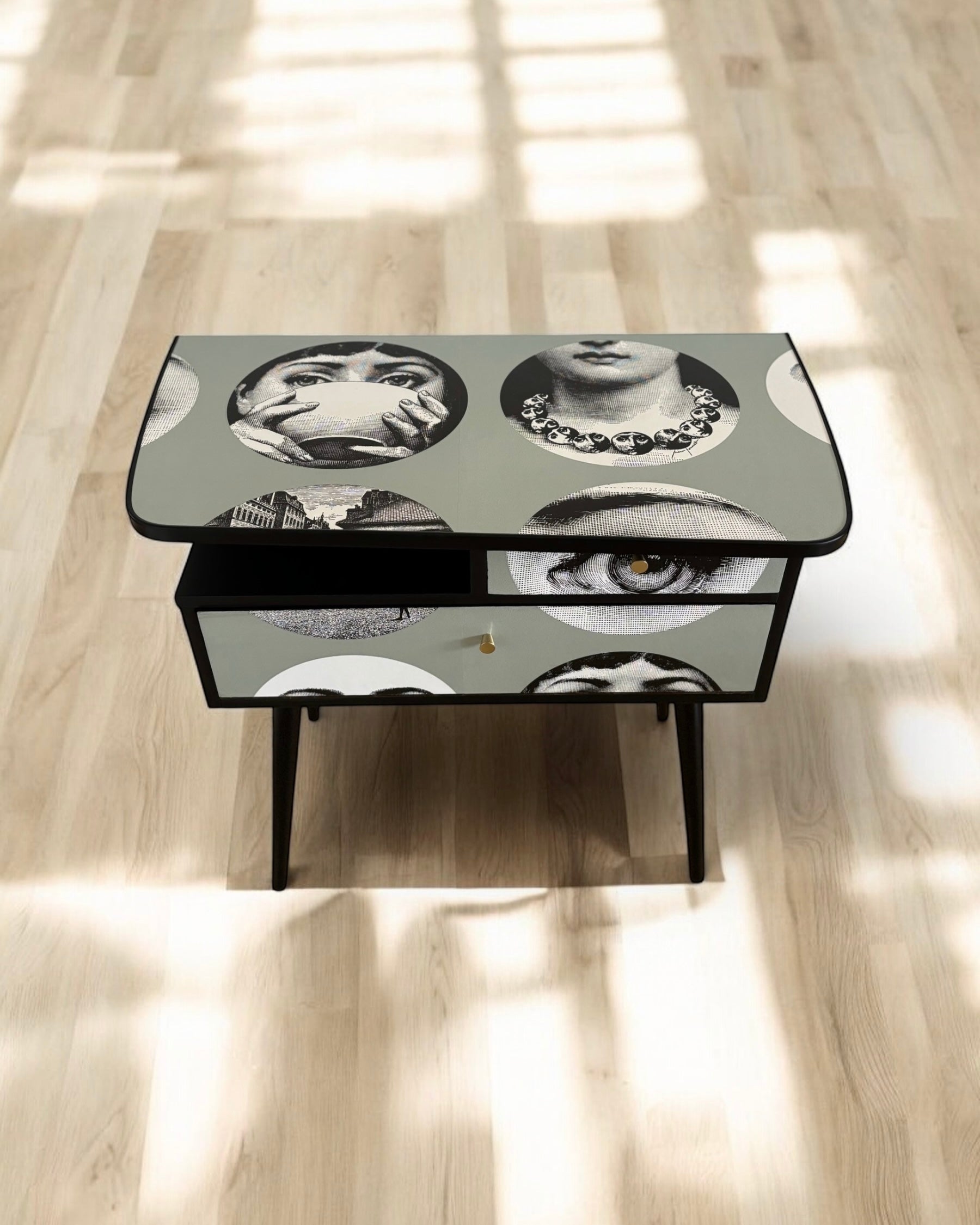 Vintage kastje met Fornasetti Tema e Variazioni | The Vintage Vibe
